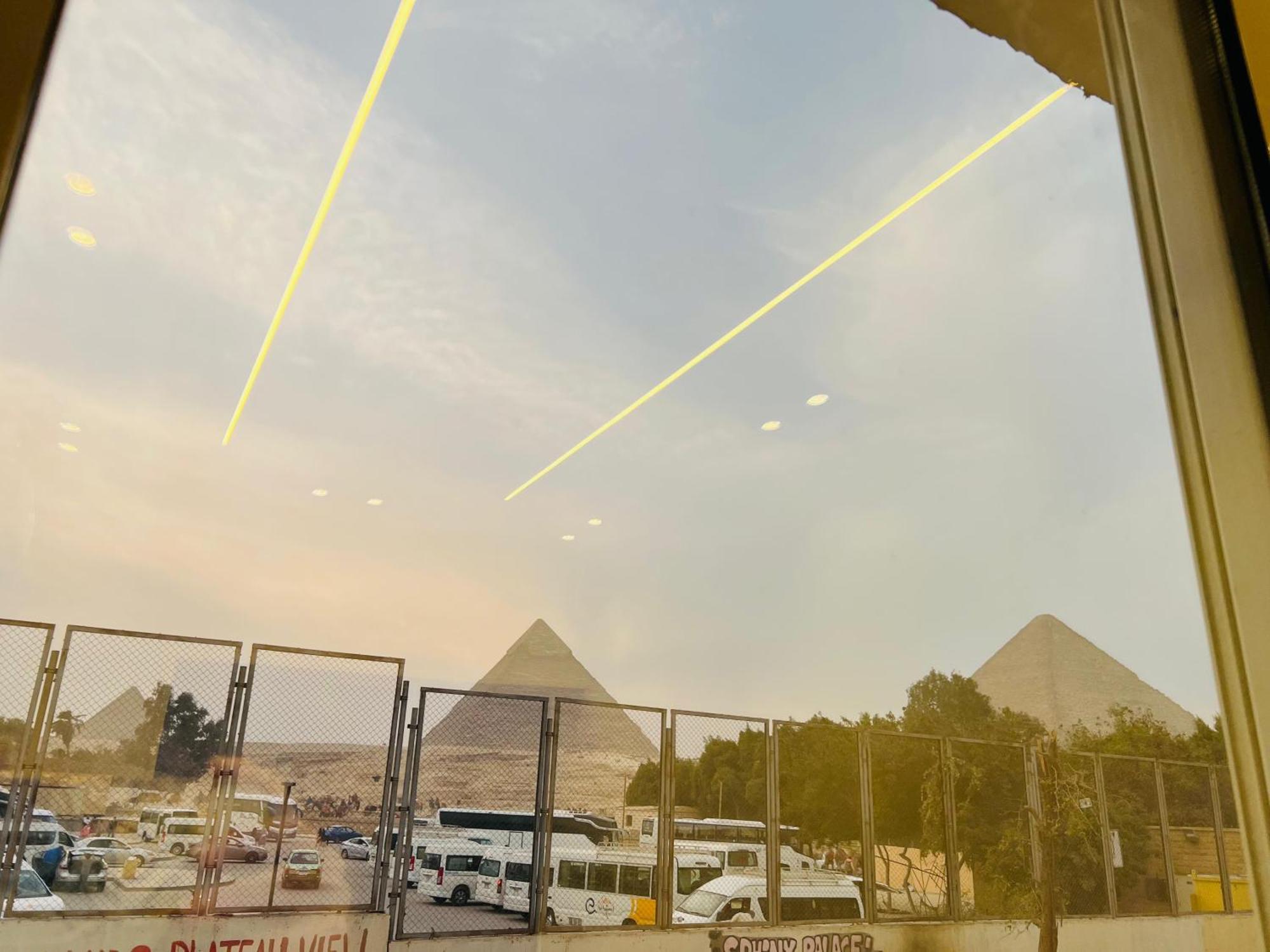 Great Scarab Pyramids View Kafret el-Gabal Exterior foto