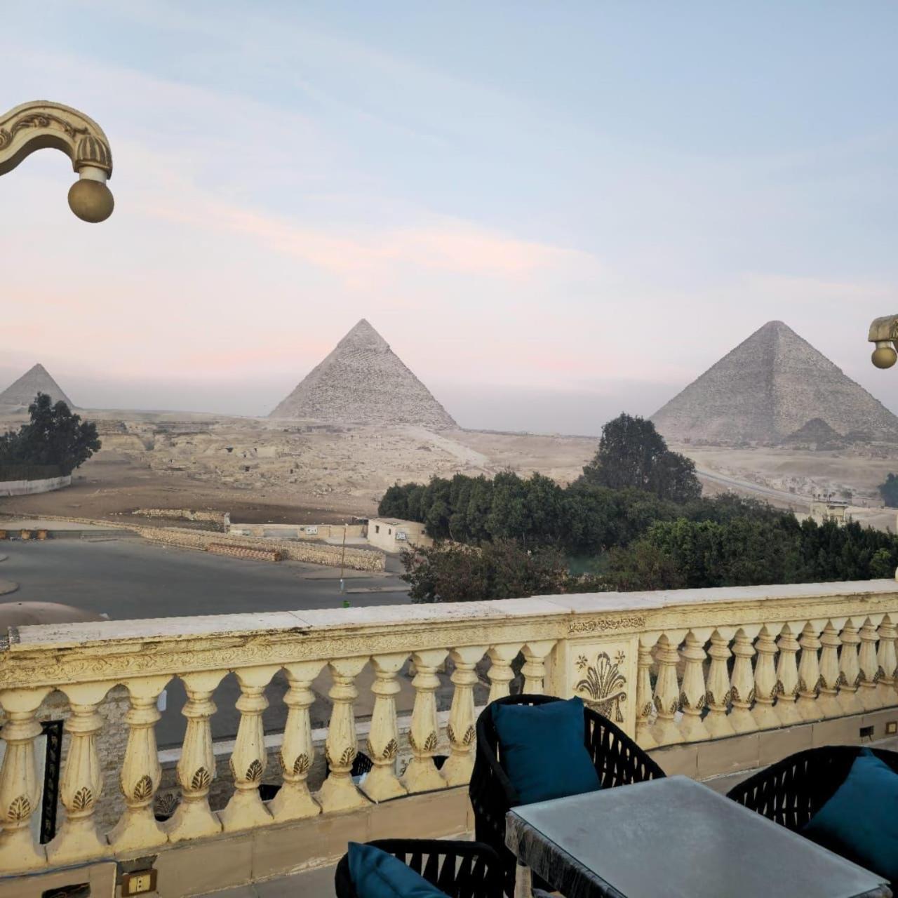 Great Scarab Pyramids View Kafret el-Gabal Exterior foto